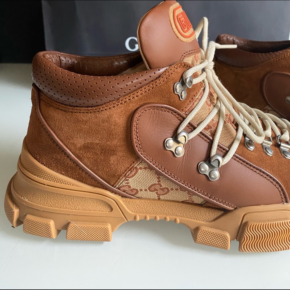 Gucci Flashtrek Sneakers - Picture 3 of 6